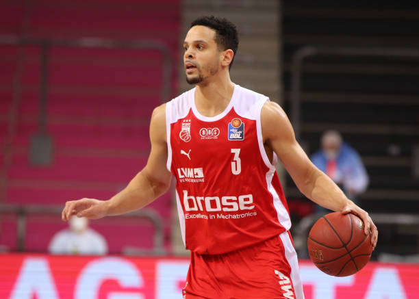 的强劲对手 的强劲对手