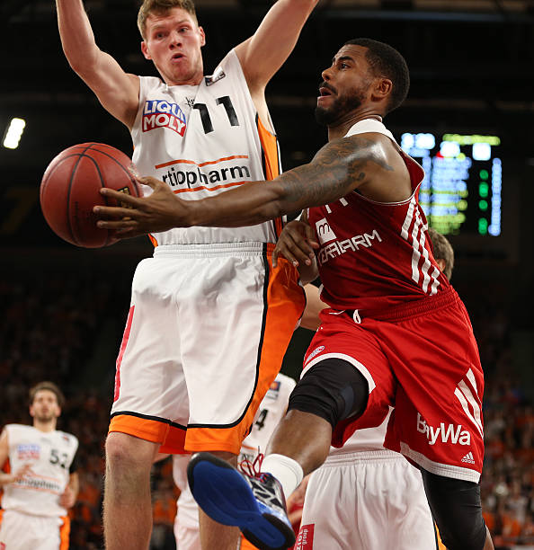 正手进攻暴 正手进攻暴