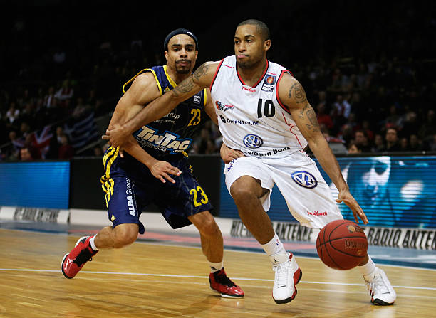 而于尤文图 而于尤文图