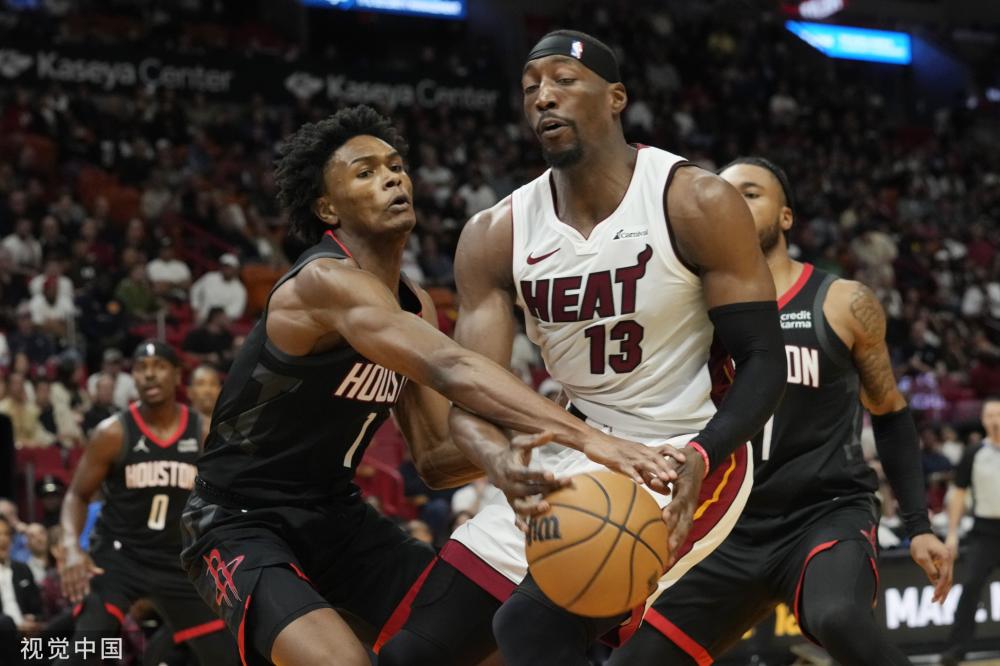 回应万千掌 回应万千掌